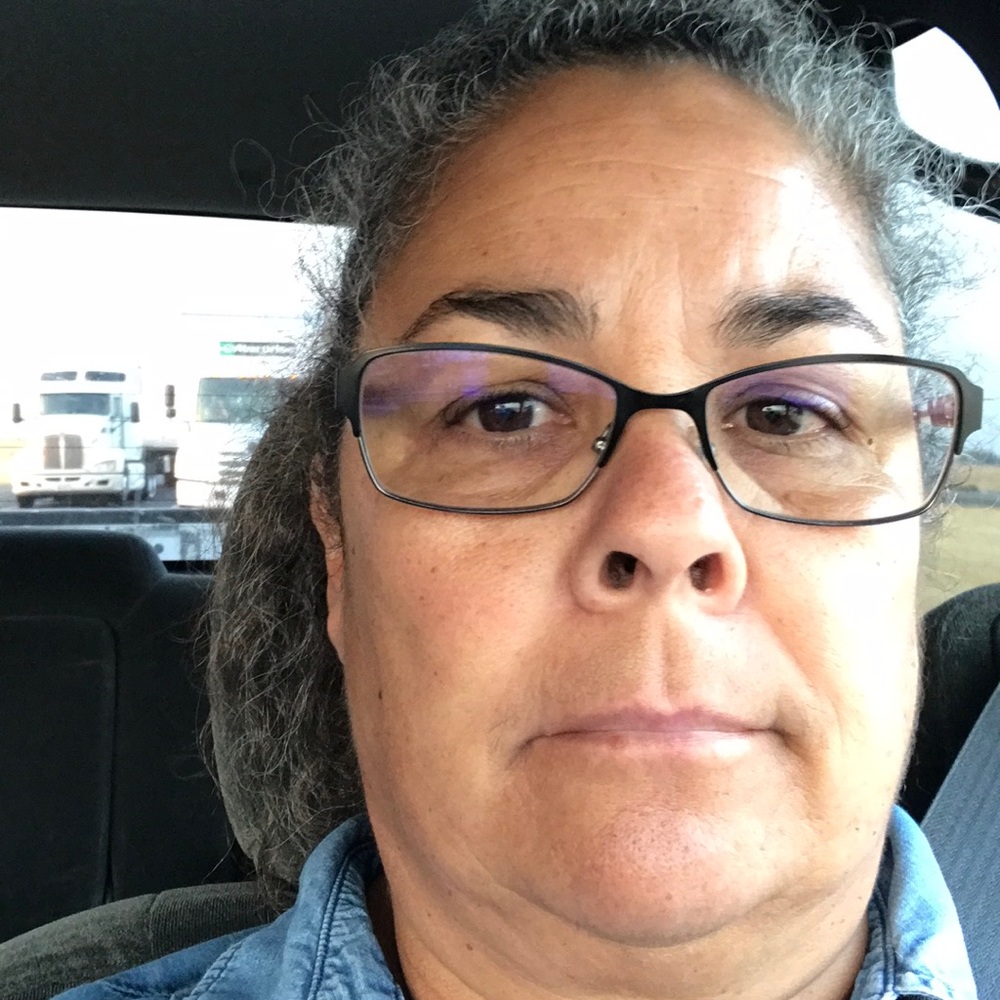 Meet your Posher, Lynee